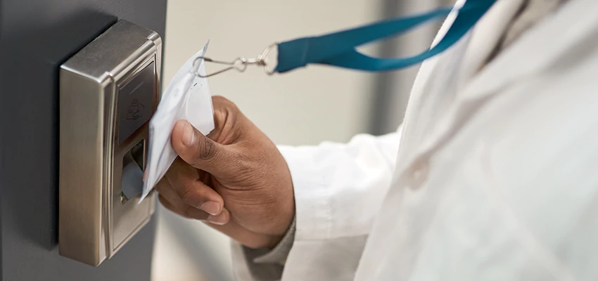 Commercial Locksmith For Rekey in Rossmoor, CA